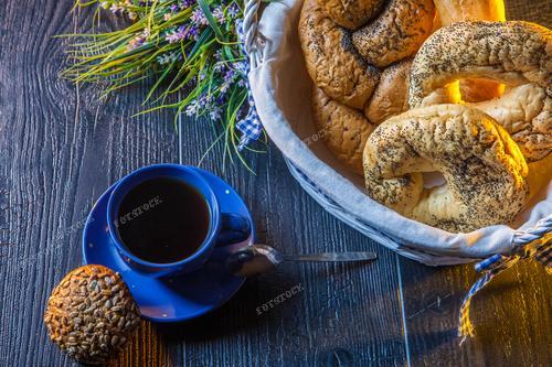 Приветствуем вас в удивительном мире вкусных возможностей – реклама пекарни, где каждый хлебный шедевр – настоящее произведение искусства! Наши талантливые пекари создают неповторимые изыски – свежие булочки, ароматные багеты, и соблазнительные выпечки. В каждом кусочке наших уникальных изделий заложена страсть и забота о качестве. Пекарня – это не просто место, где пахнет восхитительно, но и уютное пристанище, где каждый посетитель находит радость в каждом угощении. Приглашаем вас на путешествие в мир вкуса, где каждый укус – это открывающаяся история о любви к дому и гастрономическому исследованию.
